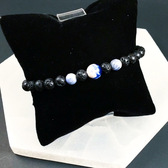 Sodalite & Lava Rock Bracelet - Picture 2 of 3